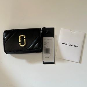 NWT Marc Jacobs The Glam Shot Key Case, Black